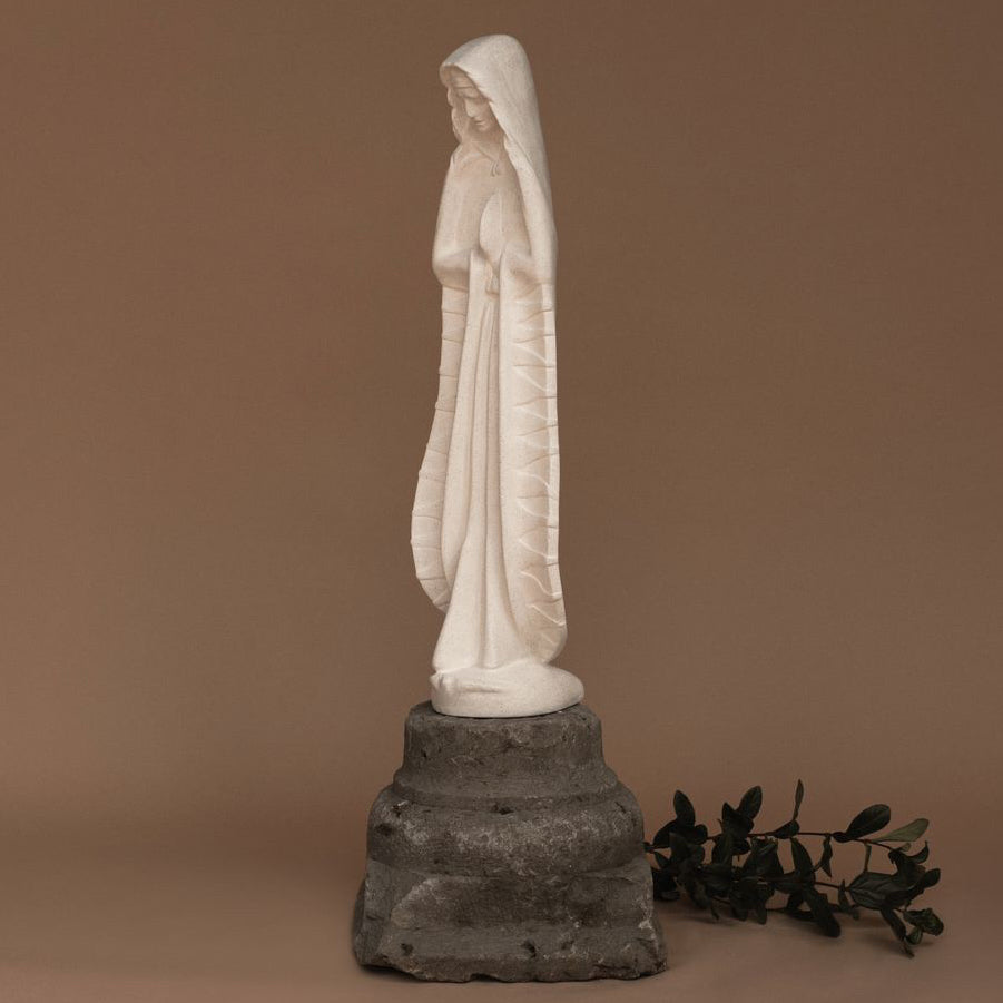 Virgen de la Misericordia | PIEDRA BLANCA